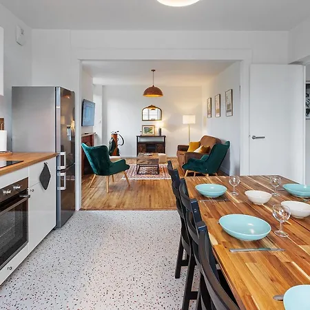 Loft British Au Pied Du Mont ! * Pontorson