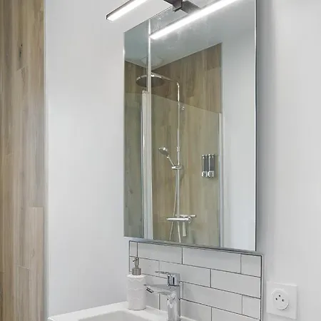 Loft British Au Pied Du Mont ! Pontorson